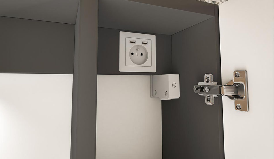 Elektrības ligzda + USB