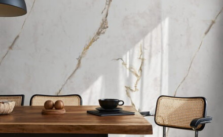 Grīdas flīzes 60x120, marmora imitācija ar siltu vēnu toņu, matētas, A4H633 Dubai Gold