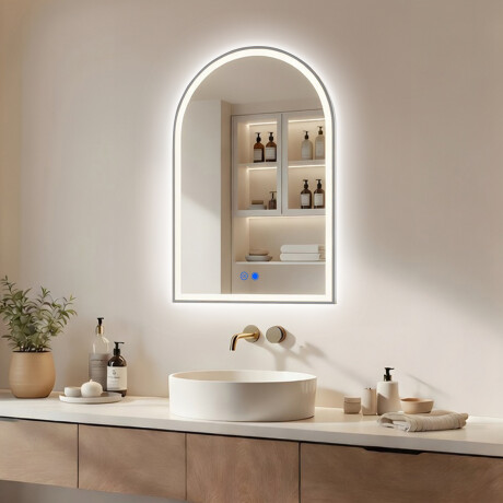 Neregulāras formas LED apgaismots spogulis – 60x90/70x100 cm sudraba alumīnija rāmī #1